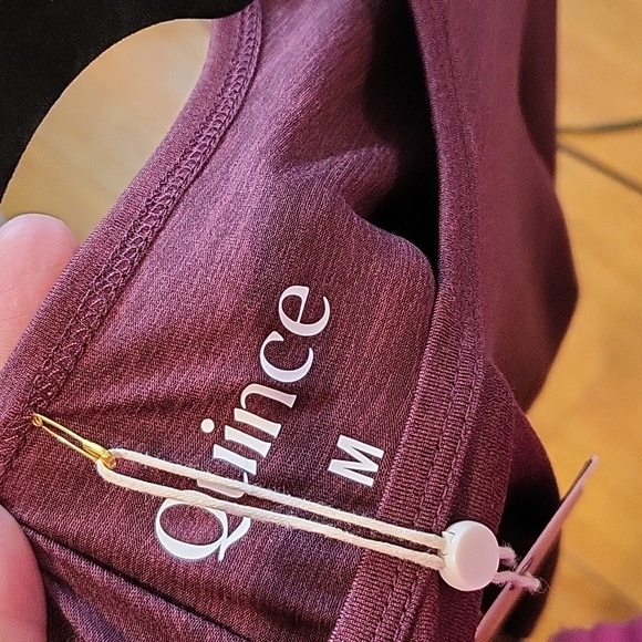 Quince Flowknit Ultra Sift Performance Long Sleeve Tee Burgundy Medium - Picture 7 of 7